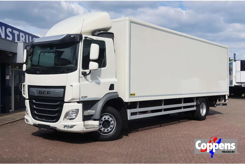 DAF CF 290 Bak+Klep Dhollandia 2.000 kg - Truk box: gambar 1 DAF CF 290 Bak+Klep Dhollandia 2.000 kg - Truk box: gambar 1