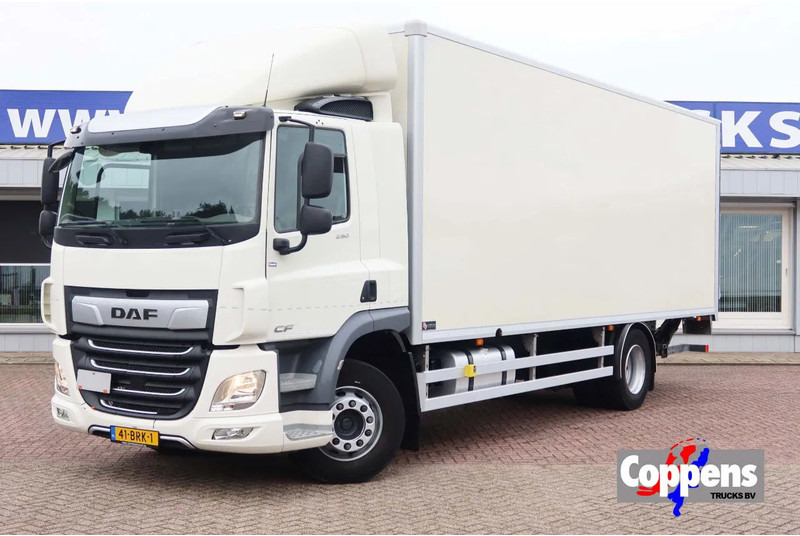 DAF CF 290 Bakwagen+Klep Dhollandia 1500 kg - Truk box: gambar 1 DAF CF 290 Bakwagen+Klep Dhollandia 1500 kg - Truk box: gambar 1