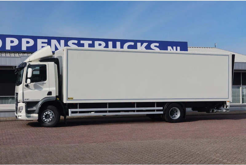 Truk box DAF CF 290 FA Bak + klep Dhollandia 2000 KG: gambar 6 Truk box DAF CF 290 FA Bak + klep Dhollandia 2000 KG: gambar 6