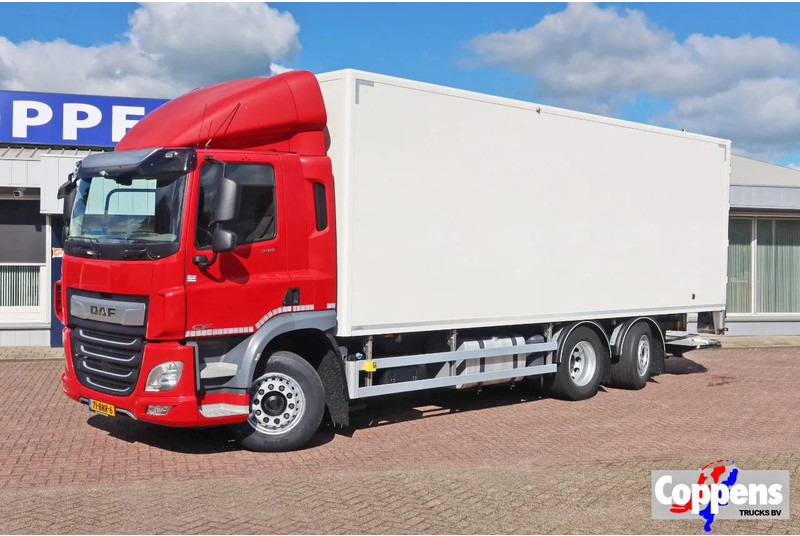 DAF CF 340 FAN 6X2 Bakwagen + Klep 2500 KG - Truk box: gambar 1 DAF CF 340 FAN 6X2 Bakwagen + Klep 2500 KG - Truk box: gambar 1