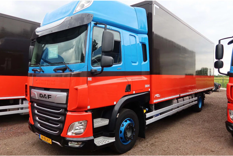 DAF CF 410 CF 410 - Truk box: gambar 2 DAF CF 410 CF 410 - Truk box: gambar 2