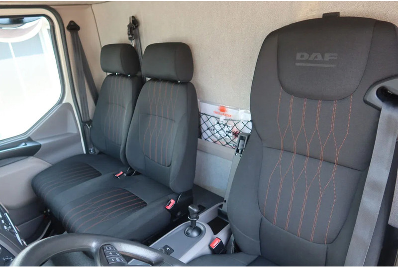 DAF LF 210 Bakwagen + Dhollandia klep 1500 kg - Truk box: gambar 5 DAF LF 210 Bakwagen + Dhollandia klep 1500 kg - Truk box: gambar 5