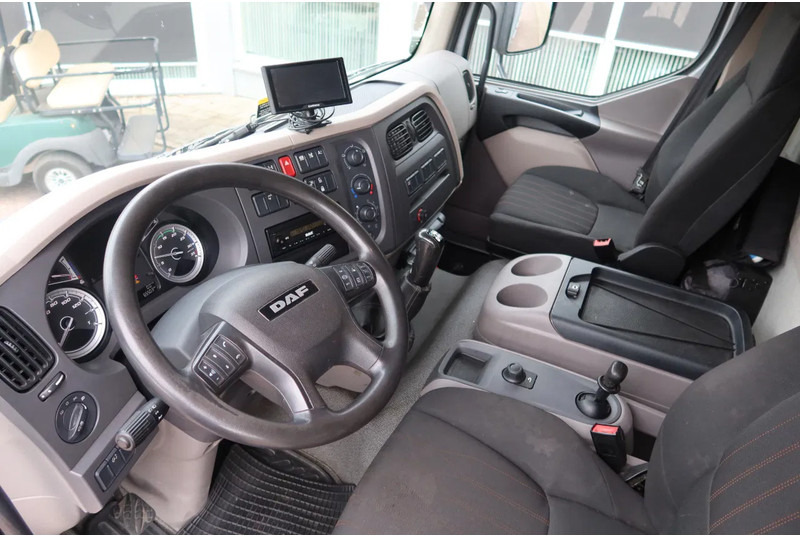 DAF LF 260 Open+Kraan Fassi F 85 V 023+Radio controle - Truk derek: gambar 5 DAF LF 260 Open+Kraan Fassi F 85 V 023+Radio controle - Truk derek: gambar 5