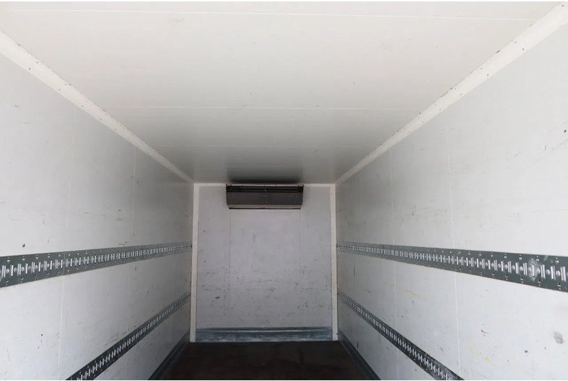 DAF LF 290 Koel/Vries+Klep 1500 kg Thermoking T 600R - Truk berpendingin: gambar 4 DAF LF 290 Koel/Vries+Klep 1500 kg Thermoking T 600R - Truk berpendingin: gambar 4