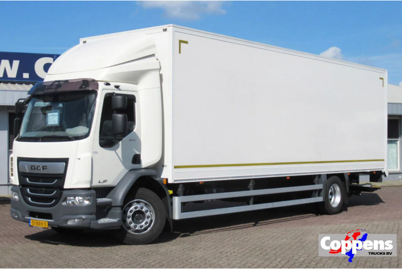 DAF LF 55 320 Euro 6 - Truk box: gambar 1 DAF LF 55 320 Euro 6 - Truk box: gambar 1