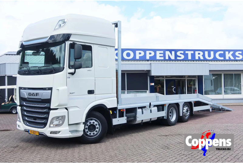 DAF XF 480 106 XF 480 - Truk pengangkut mobil: gambar 1 DAF XF 480 106 XF 480 - Truk pengangkut mobil: gambar 1