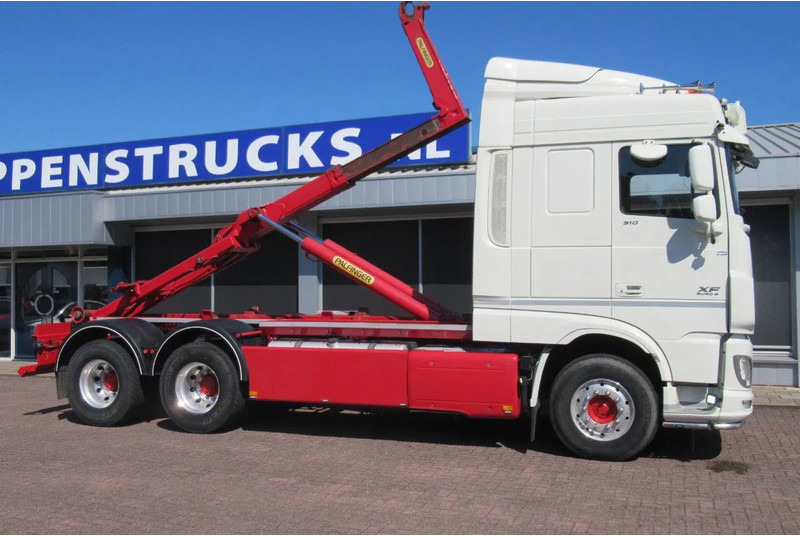 DAF XF 510 Fat 6x4 Euro 6 - Hook lift: gambar 2 DAF XF 510 Fat 6x4 Euro 6 - Hook lift: gambar 2