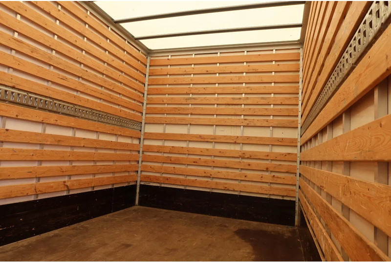 Iveco Daily 35 C 14 Bak+Klep - Van box: gambar 4 Iveco Daily 35 C 14 Bak+Klep - Van box: gambar 4