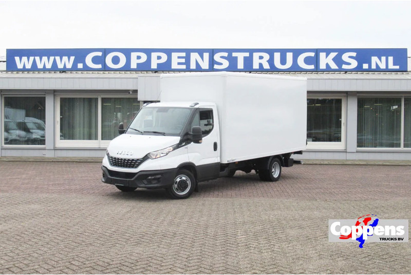 Iveco Daily 35C16 Bak+Klep Automaat Laadklep Airco Camera - Van box: gambar 1 Iveco Daily 35C16 Bak+Klep Automaat Laadklep Airco Camera - Van box: gambar 1