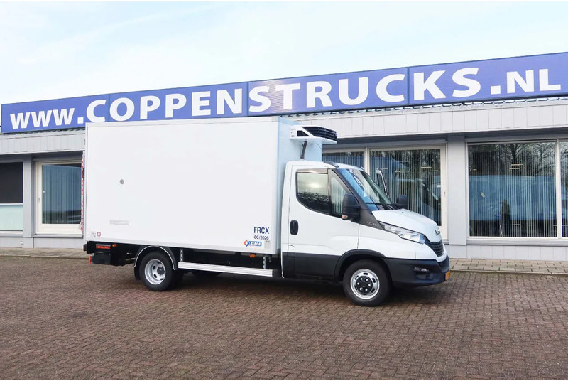 Iveco Daily 35C16 Carrier Xarios 350 Koel+Vries+verwarmen + stekker 220 volt, Dhollandia 750 kg klep - Van berpendingin: gambar 2 Iveco Daily 35C16 Carrier Xarios 350 Koel+Vries+verwarmen + stekker 220 volt, Dhollandia 750 kg klep - Van berpendingin: gambar 2