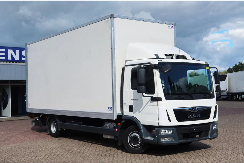 MAN TGL 12.250 Bakwagen + Laadklep DHollandia 2000 kg - Truk box: gambar 2 MAN TGL 12.250 Bakwagen + Laadklep DHollandia 2000 kg - Truk box: gambar 2