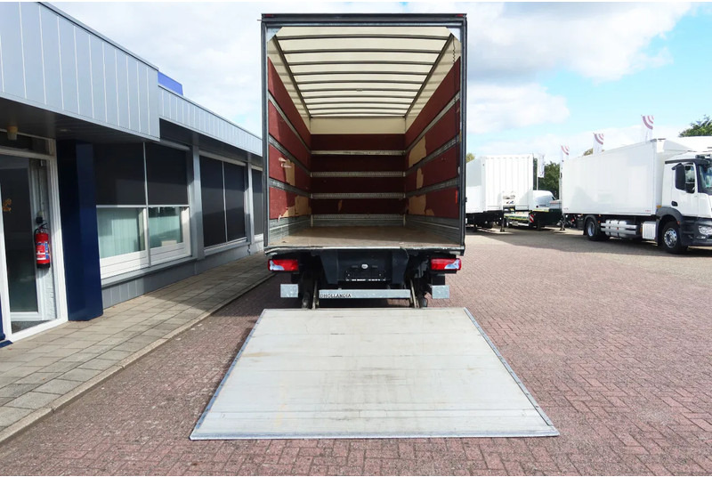 MAN TGL 12.250 Bakwagen + Laadklep DHollandia 2000 kg - Truk box: gambar 4 MAN TGL 12.250 Bakwagen + Laadklep DHollandia 2000 kg - Truk box: gambar 4