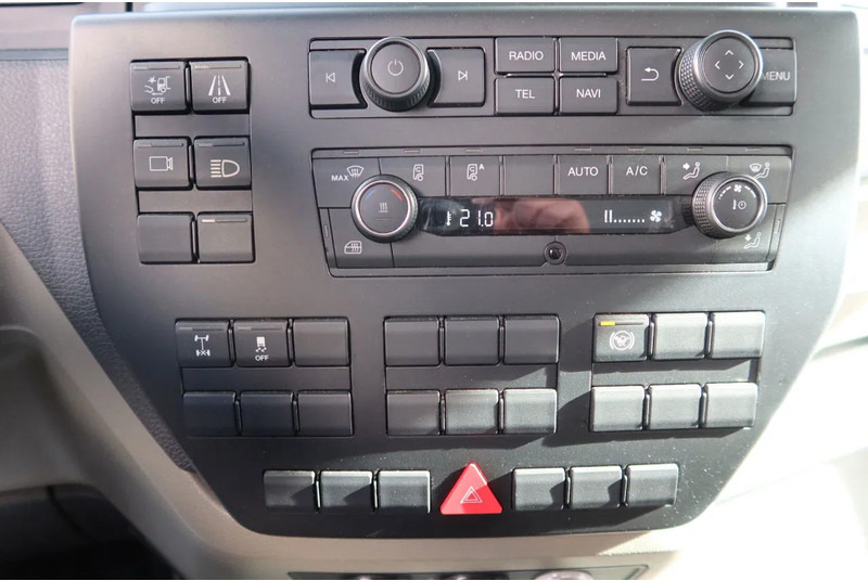 Truk box MAN TGM 15.290 Bak + klep Full air suspension Euro 6 Automaat: gambar 10