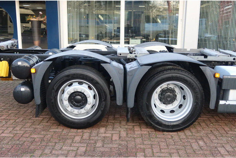 MAN TGX 26.510 6x2 Intarder. Volledige luchtvering - Pengangkut kontainer/ Container truck: gambar 4 MAN TGX 26.510 6x2 Intarder. Volledige luchtvering - Pengangkut kontainer/ Container truck: gambar 4