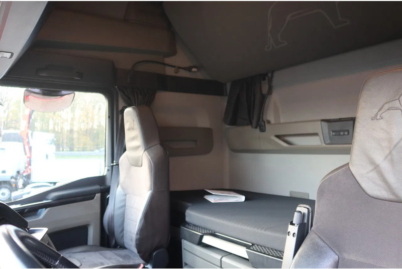 MAN TGX 26.510 6x2 Intarder. Volledige luchtvering - Pengangkut kontainer/ Container truck: gambar 5 MAN TGX 26.510 6x2 Intarder. Volledige luchtvering - Pengangkut kontainer/ Container truck: gambar 5