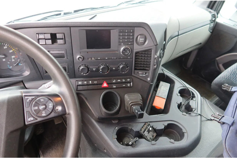 Mercedes-Benz ANTOS 2830 Kraanwagen open Laadbak Fassi F295 + FLY-JIB - Truk derek: gambar 5 Mercedes-Benz ANTOS 2830 Kraanwagen open Laadbak Fassi F295 + FLY-JIB - Truk derek: gambar 5