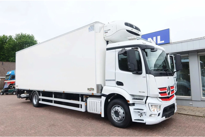 Mercedes-Benz Actros 1836 1836 L Koel/Vries+Klep Bi-Temp ThermokingT 1200R - Truk berpendingin: gambar 2 Mercedes-Benz Actros 1836 1836 L Koel/Vries+Klep Bi-Temp ThermokingT 1200R - Truk berpendingin: gambar 2