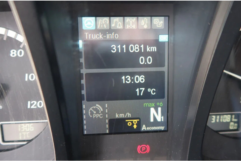 Truk berpendingin Mercedes-Benz Actros 2530 L Koel/Vries + Laadklep DHollandia 2500kg: gambar 8