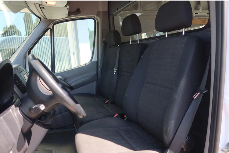 Mercedes-Benz Sprinter 313 CDI + Airco - Van panel: gambar 5 Mercedes-Benz Sprinter 313 CDI + Airco - Van panel: gambar 5