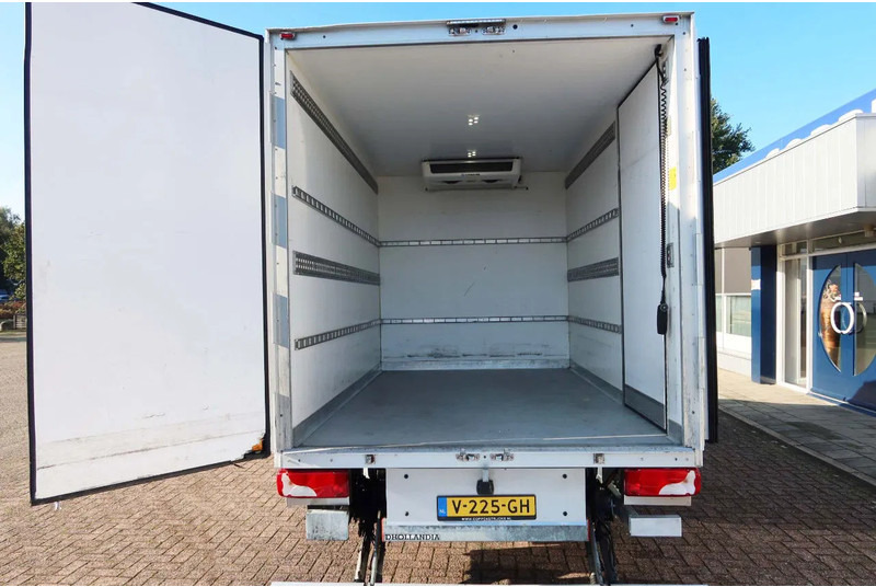 Mercedes-Benz Sprinter 316 CDI Carrier Koel/Vries Bak+Klep. Dag en nacht aansluiting - Van berpendingin: gambar 4 Mercedes-Benz Sprinter 316 CDI Carrier Koel/Vries Bak+Klep. Dag en nacht aansluiting - Van berpendingin: gambar 4
