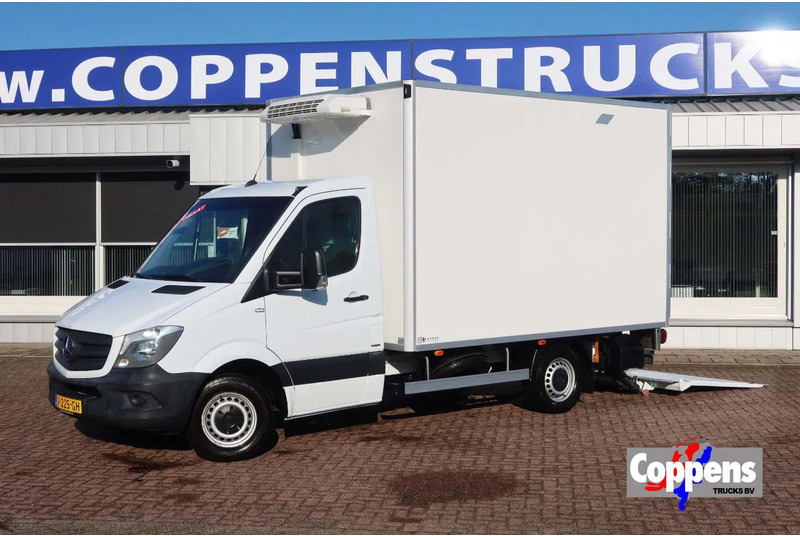Mercedes-Benz Sprinter 316 CDI Carrier Koel/Vries Bak+Klep. Dag en nacht aansluiting - Van berpendingin: gambar 1 Mercedes-Benz Sprinter 316 CDI Carrier Koel/Vries Bak+Klep. Dag en nacht aansluiting - Van berpendingin: gambar 1