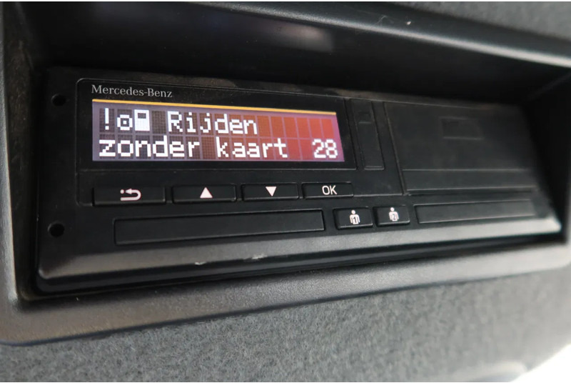 Truk box Mercedes-Benz Sprinter 519 CDI Bak + deuren, Montage /serviceauto + opstap + Imperial en opsteekrol C rijbewijs: gambar 8