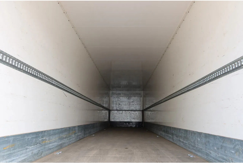 SYSTEM TRAILERS LPRS 18. 2 asser gesloten + stuuras en klep Dhollandia 2000 KG Daytona Grey - Semi-trailer kotak tertutup: gambar 4 SYSTEM TRAILERS LPRS 18. 2 asser gesloten + stuuras en klep Dhollandia 2000 KG Daytona Grey - Semi-trailer kotak tertutup: gambar 4