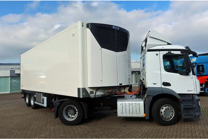 Sor IBERICA City trailer Koel/Vries+ klep 2500kg Bi-temp Carrier Vektor 19 MT - Semi-trailer berpendingin: gambar 2 Sor IBERICA City trailer Koel/Vries+ klep 2500kg Bi-temp Carrier Vektor 19 MT - Semi-trailer berpendingin: gambar 2