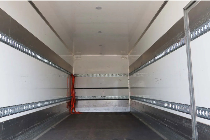 Volvo FL 250 FL 250 Bakwagen + Klep 2.000 kg Euro 6 - Truk box: gambar 4 Volvo FL 250 FL 250 Bakwagen + Klep 2.000 kg Euro 6 - Truk box: gambar 4