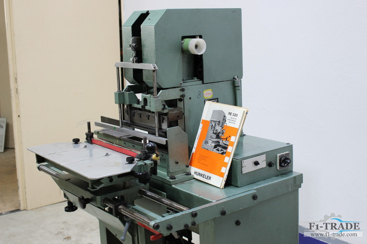 Hunkeler RE 320 - Mesin potong kertas: gambar 5 Hunkeler RE 320 - Mesin potong kertas: gambar 5