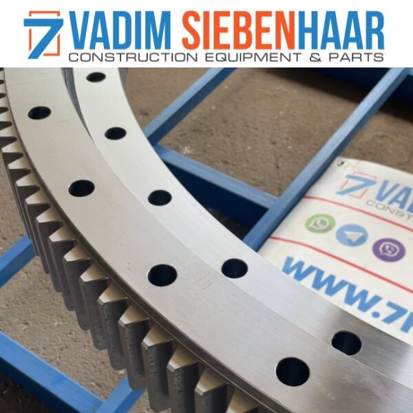 Krupp Slewring Drehkranz OPU Łożysko wieńcowe 1372670 for Krupp KMK 4070 mobile crane - Cincin slewing untuk Derek bergerak: gambar 1 Krupp Slewring Drehkranz OPU Łożysko wieńcowe 1372670 for Krupp KMK 4070 mobile crane - Cincin slewing untuk Derek bergerak: gambar 1
