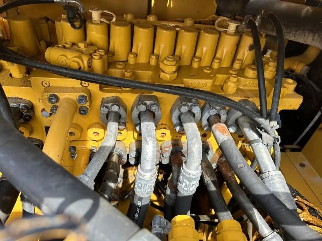 CAT 330GC - Ekskavator perayap: gambar 5 CAT 330GC - Ekskavator perayap: gambar 5