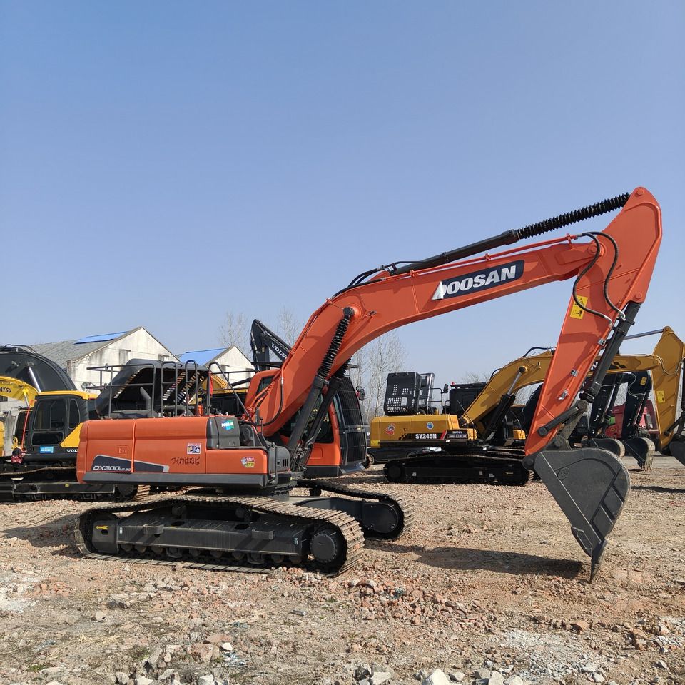 DOOSAN DX300LC-9C - Ekskavator perayap: gambar 2 DOOSAN DX300LC-9C - Ekskavator perayap: gambar 2