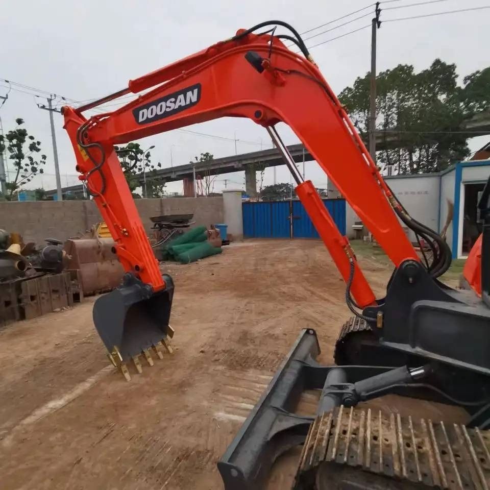 Doosan DH60-7 - Ekskavator mini: gambar 5 Doosan DH60-7 - Ekskavator mini: gambar 5
