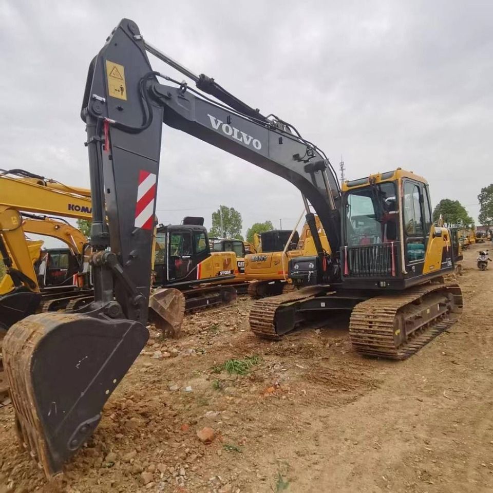 Volvo EC140 - Ekskavator perayap: gambar 1 Volvo EC140 - Ekskavator perayap: gambar 1