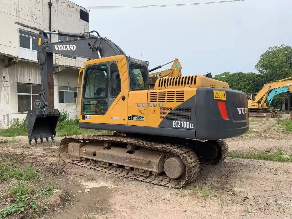 Volvo EC210D - Ekskavator perayap: gambar 3 Volvo EC210D - Ekskavator perayap: gambar 3
