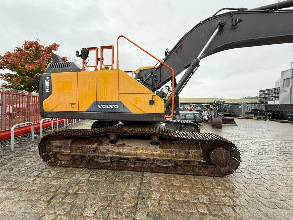Volvo EC 300 E  - Ekskavator perayap: gambar 3 Volvo EC 300 E  - Ekskavator perayap: gambar 3