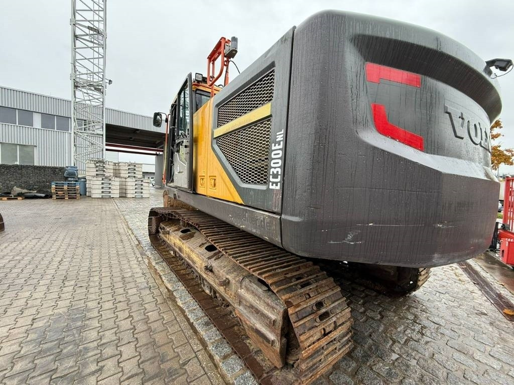 Volvo EC 300 E  - Ekskavator perayap: gambar 4 Volvo EC 300 E  - Ekskavator perayap: gambar 4