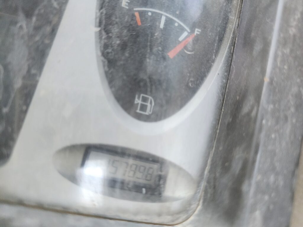Ekskavator roda DAEWOO S55: gambar 7