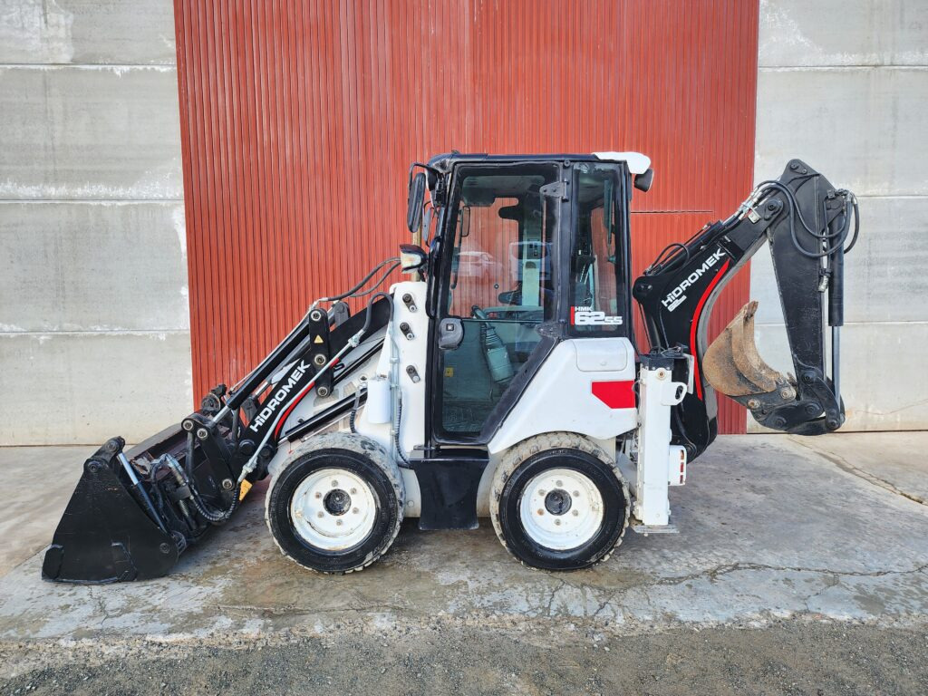 HIDROMEK HMK62SS - Backhoe loader: gambar 1 HIDROMEK HMK62SS - Backhoe loader: gambar 1