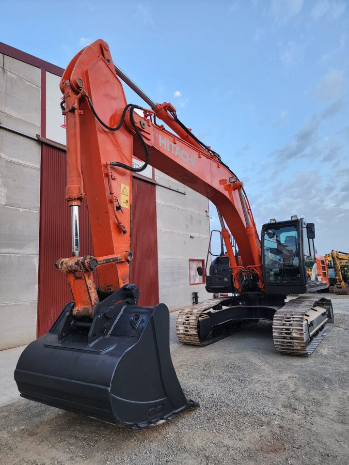HITACHI ZX300LCN-6 - Ekskavator perayap: gambar 3 HITACHI ZX300LCN-6 - Ekskavator perayap: gambar 3