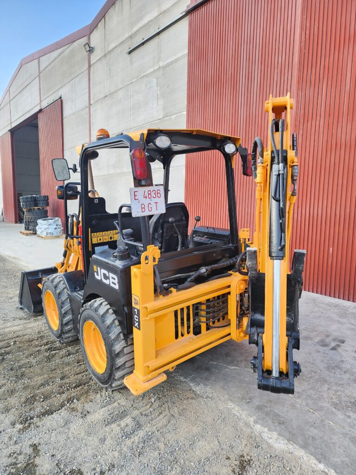JCB 1CX - Ekskavator mini: gambar 2 JCB 1CX - Ekskavator mini: gambar 2