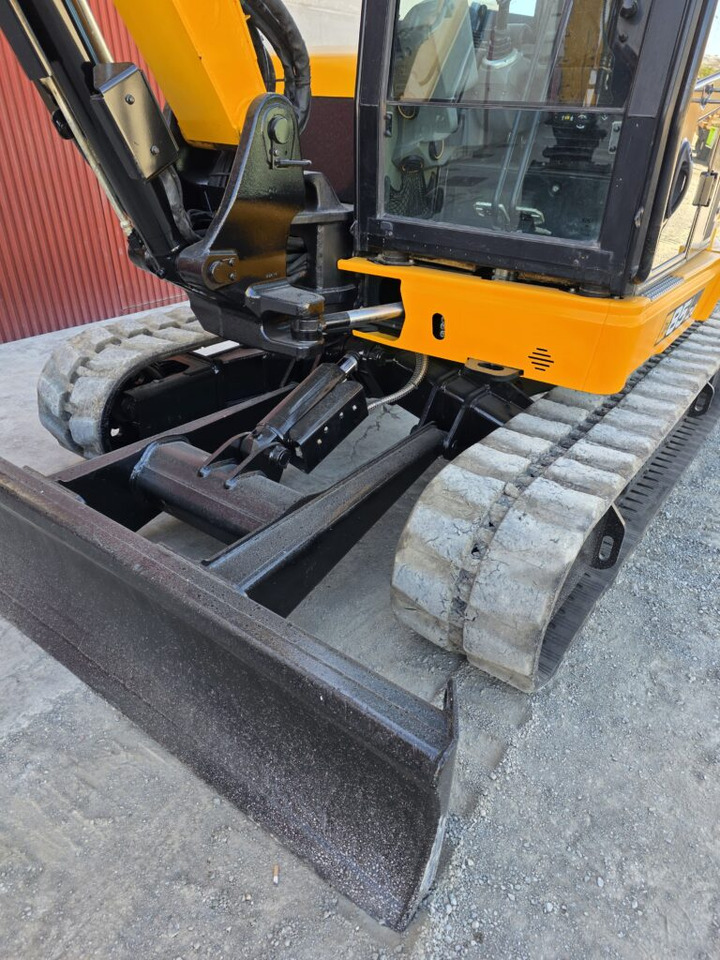 JCB 85Z-2 - Ekskavator mini: gambar 5 JCB 85Z-2 - Ekskavator mini: gambar 5