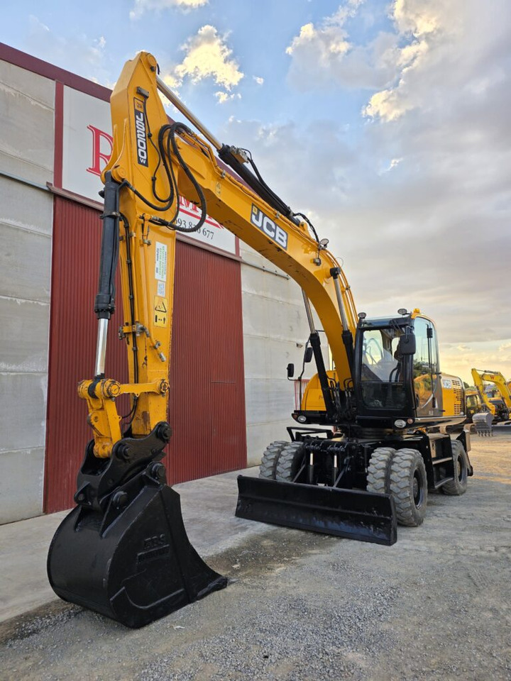 JCB JS200WT4 - Ekskavator roda: gambar 3 JCB JS200WT4 - Ekskavator roda: gambar 3