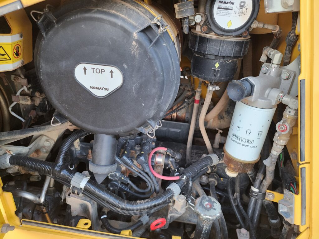 KOMATSU D61PX-24 - Bulldozer: gambar 5 KOMATSU D61PX-24 - Bulldozer: gambar 5