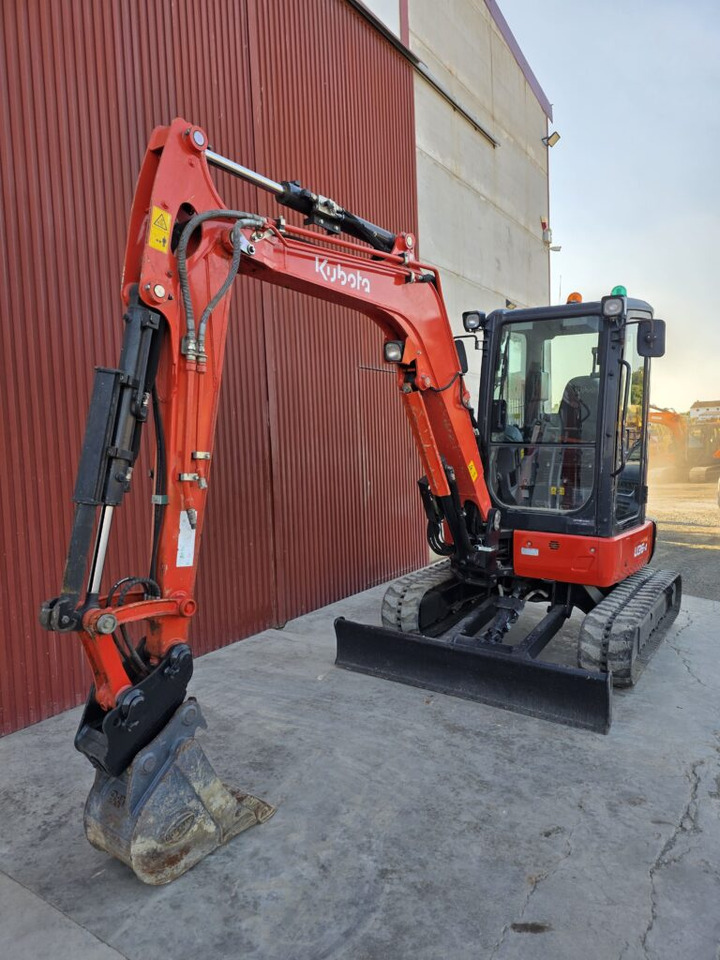 KUBOTA U36-4 - Ekskavator mini: gambar 2 KUBOTA U36-4 - Ekskavator mini: gambar 2