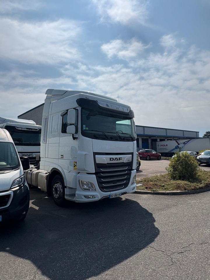 DAF XF480 - Tractor head: gambar 1 DAF XF480 - Tractor head: gambar 1