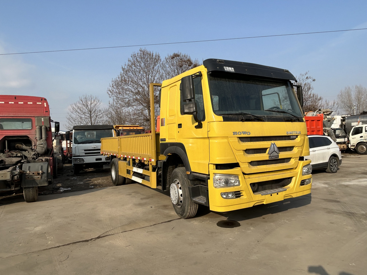 4X2 HOWO 336HP/371HP/375HP/420HP - Truk box: gambar 1 4X2 HOWO 336HP/371HP/375HP/420HP - Truk box: gambar 1