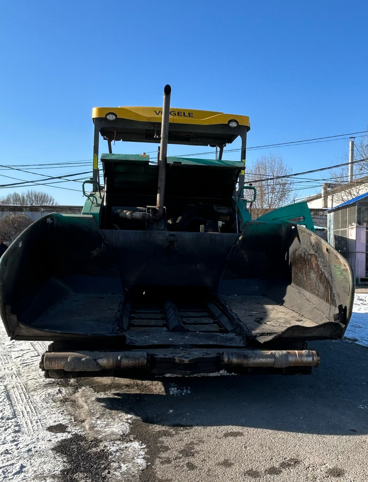 VOGELE SUPER 1600-3 - Paver aspal: gambar 3 VOGELE SUPER 1600-3 - Paver aspal: gambar 3