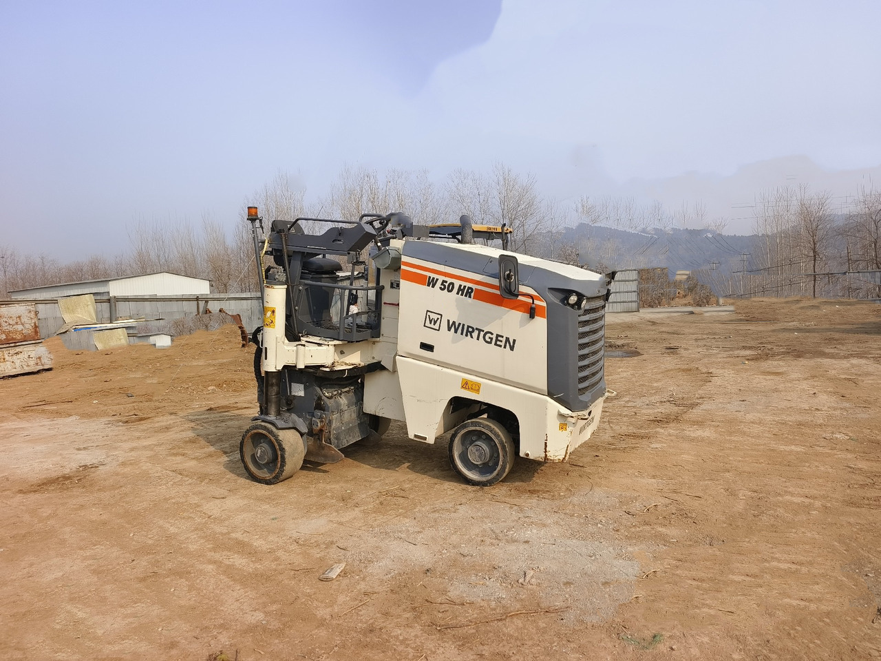 WIRTGEN W50HR miling machine - Mesin penggilingan jalan: gambar 2 WIRTGEN W50HR miling machine - Mesin penggilingan jalan: gambar 2